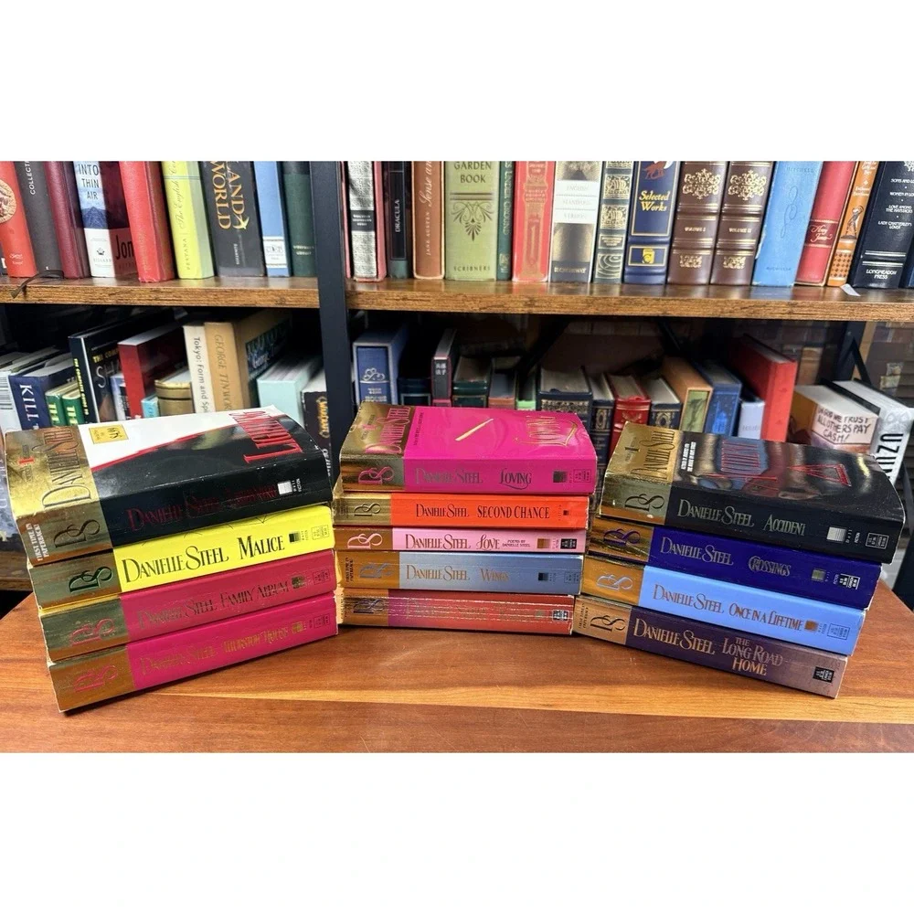 Lot of 13 - DANIELLE STEEL Paperback Books MIXED Titles